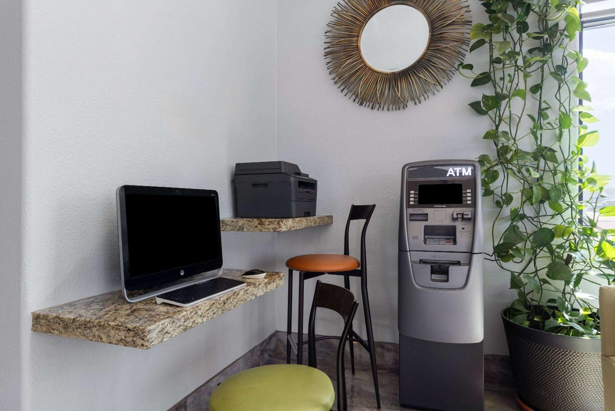Days Inn & Suites By Wyndham Tucson/Marana Εξωτερικό φωτογραφία
